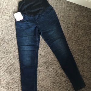 Maternity jeans